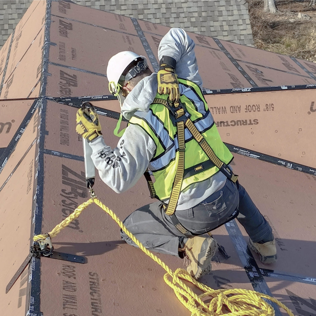 DEWALT Rope Grab Removable Manual 1.5 ft. (0.4 m) Energy Absorbing Lanyard  Adjustable from 1⁄2 in. (12 mm) to 5⁄8″ (16mm.) Rope