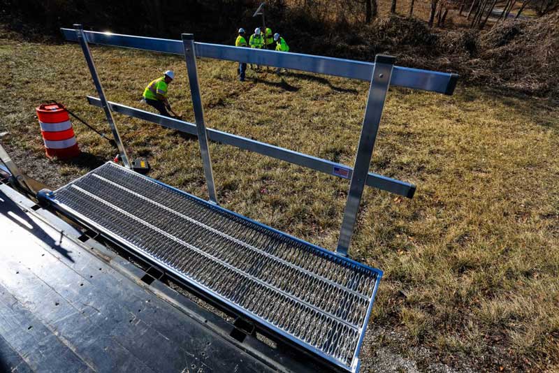 8′ Work Platform with Handrails