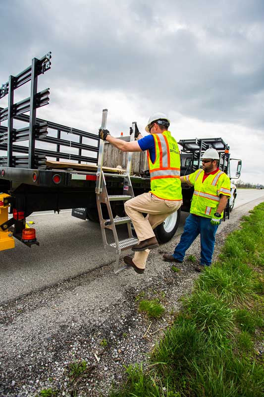 Trucker I Ladder