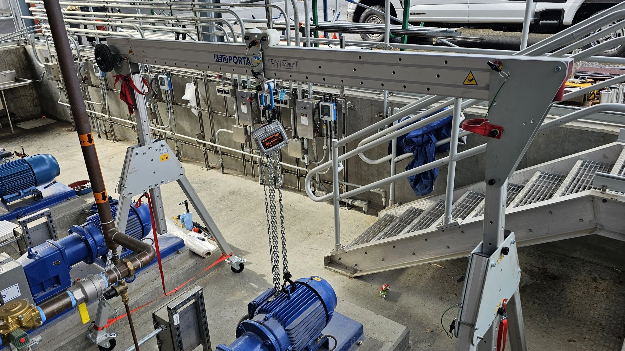 REID PORTAGANTRY® RAPIDE System - 2200 lb Capacity