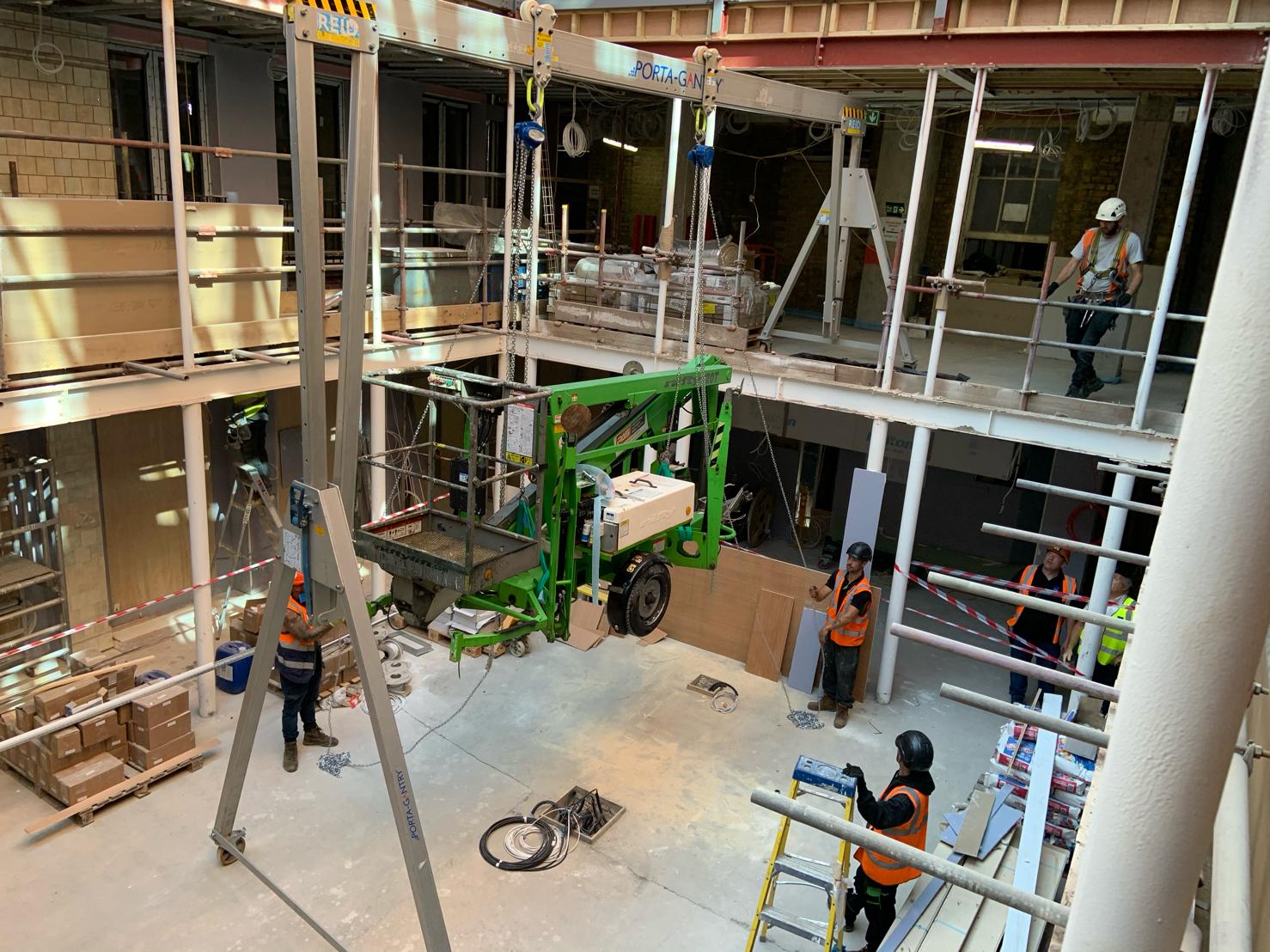 REID Porta-Gantry A-Frame - 4400 lb